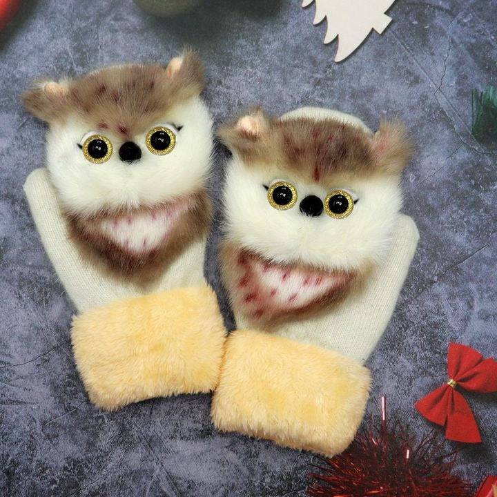 2022 new cartoon plush knitted gloves