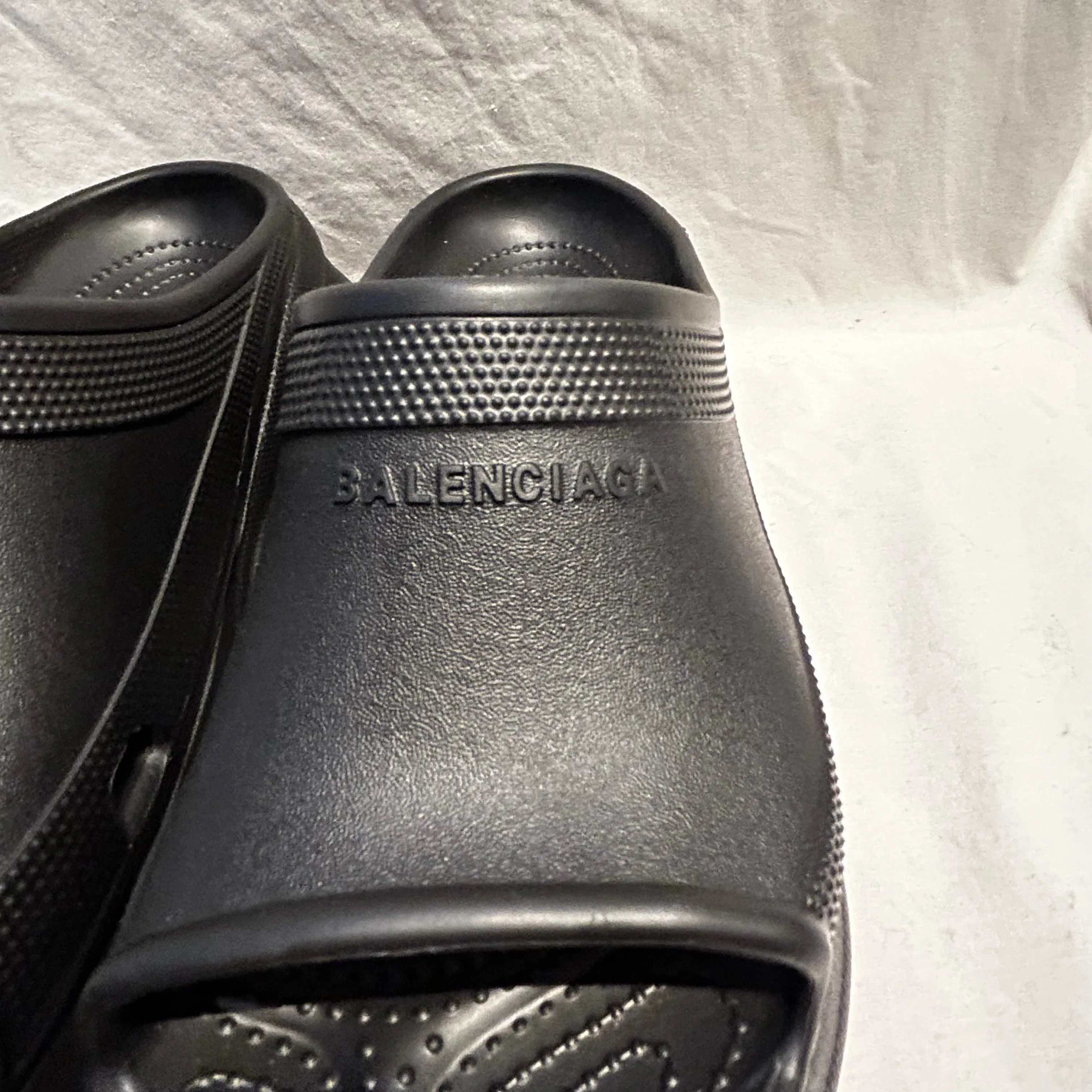 Balenciaga Brand New 460 Black Pool Crocs Flatbed Slide Sandals 41