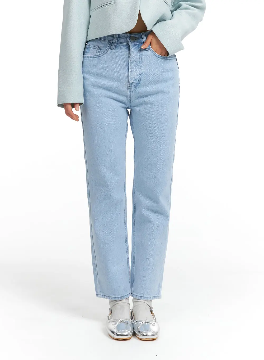 Basic Straight-Leg Jeans OF419