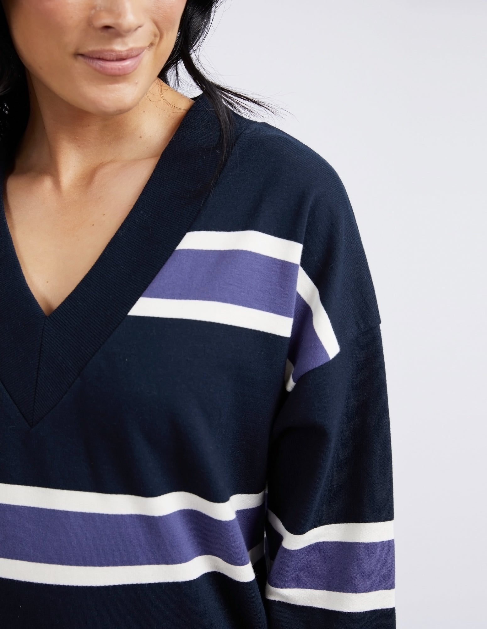 Elm Peak Vee Fleece - Navy Stripe