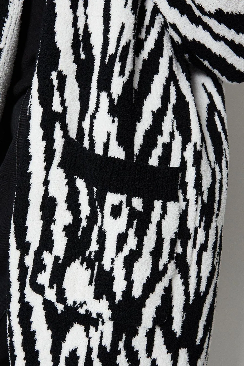 Jumpers & Cardigans | Mono Zebra Knitted Coatigan | Warehouse