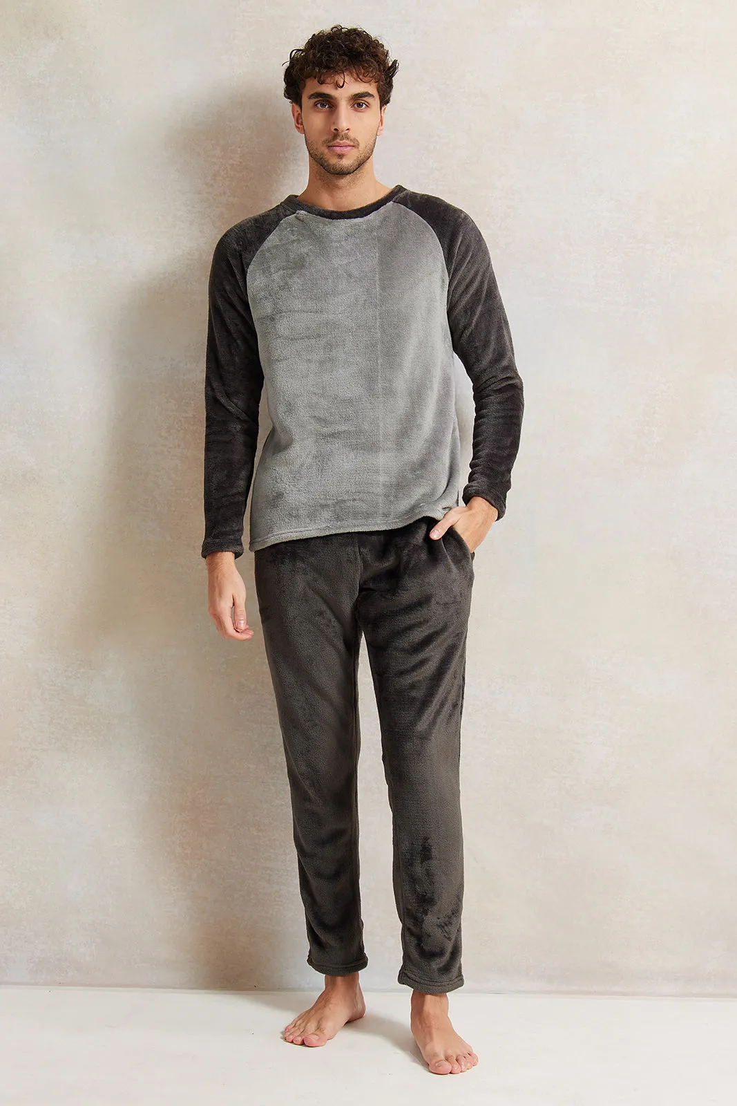 Men Charcoal Soft Fleece Pyjama Set (2 Piece)