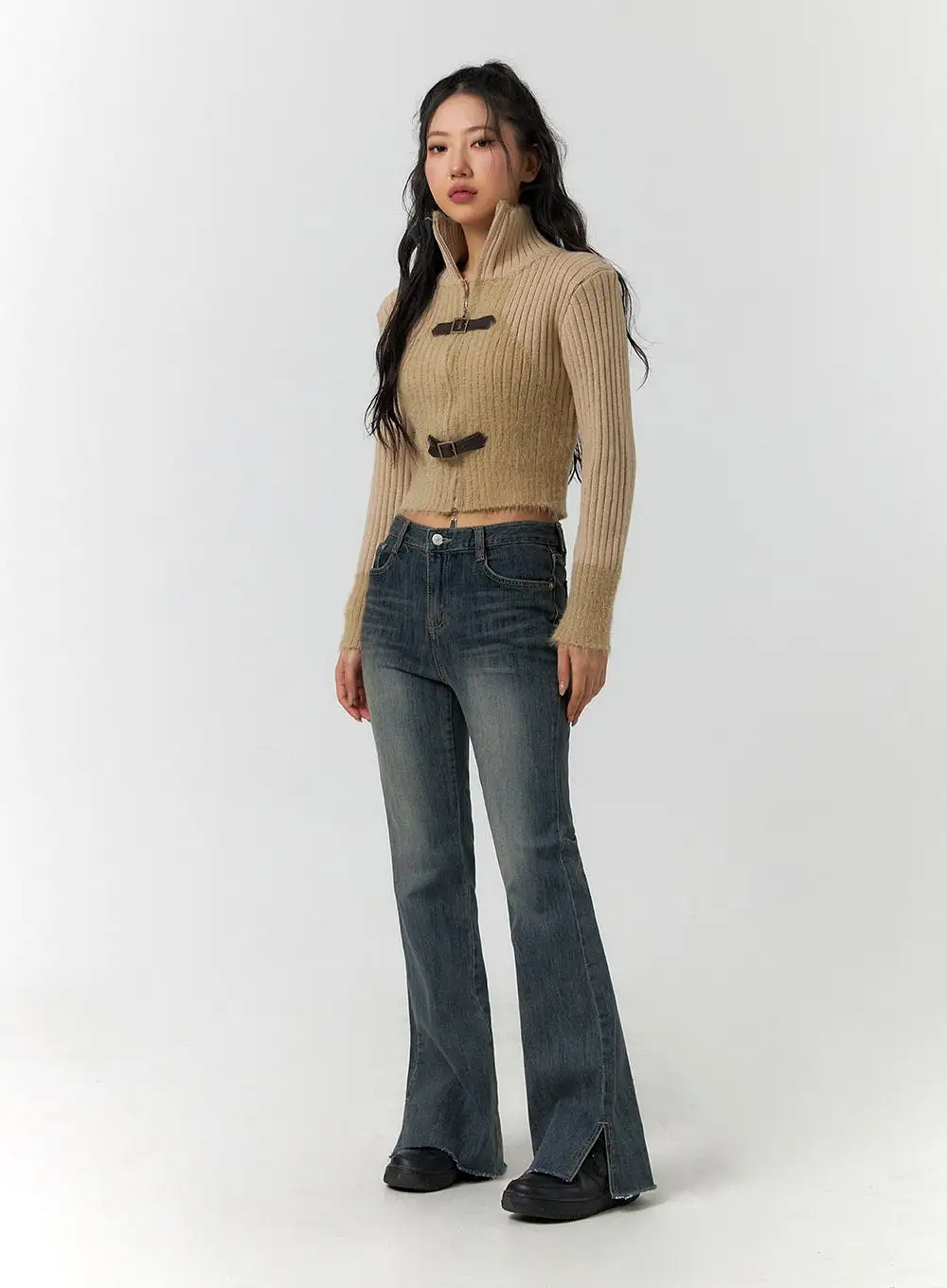 Mid Waist Solid Flared Jeans CF401