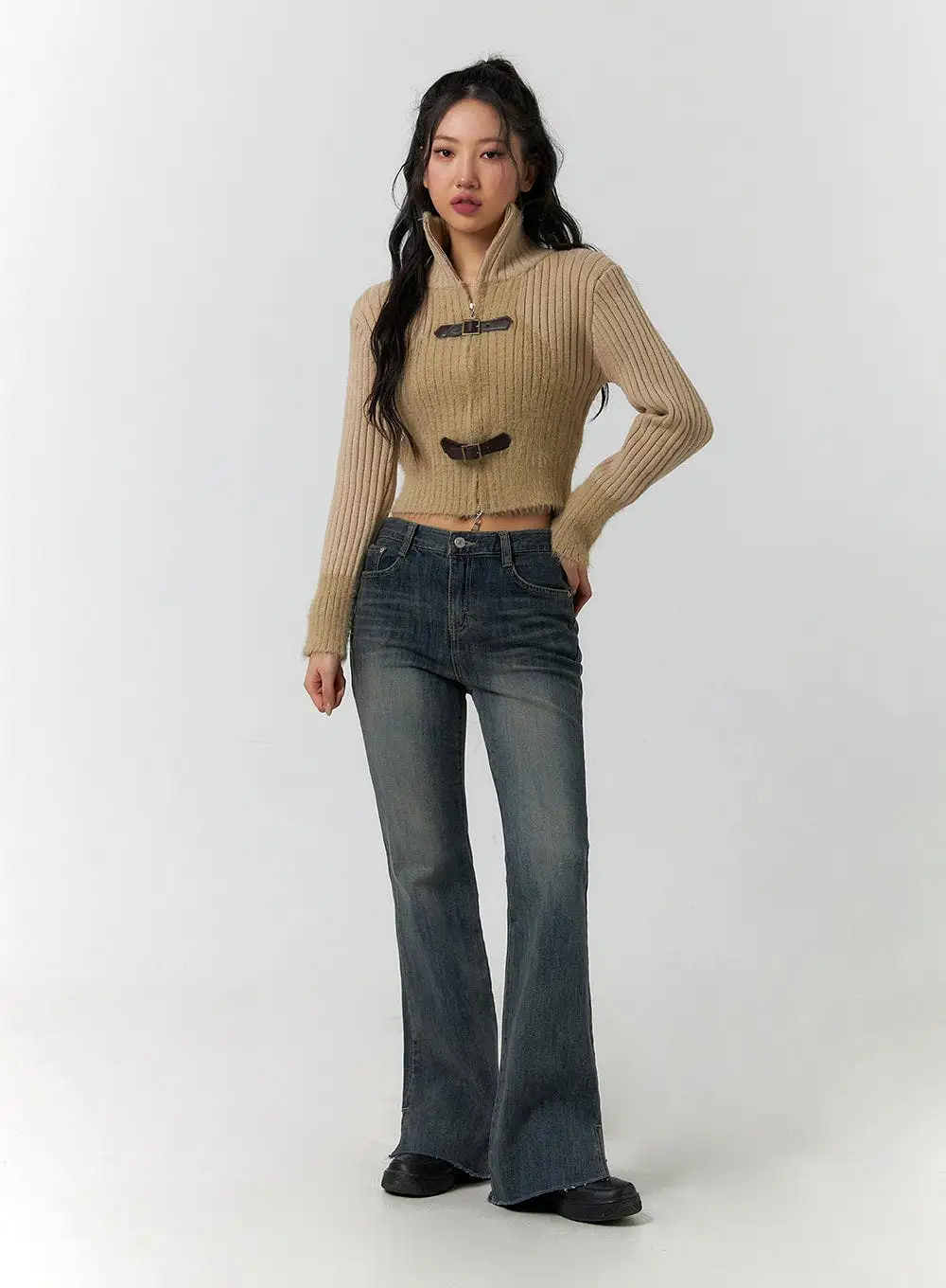 Mid Waist Solid Flared Jeans CF401