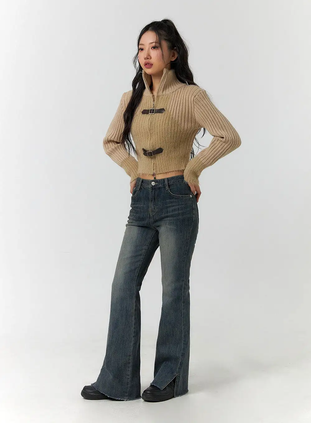 Mid Waist Solid Flared Jeans CF401