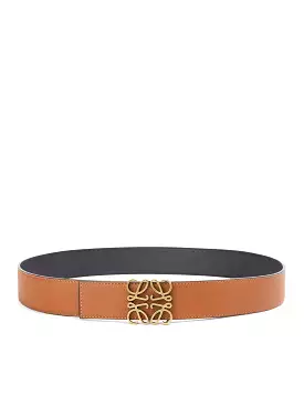 Reversible Anagram belt in soft grained calfskin and smooth calfskin