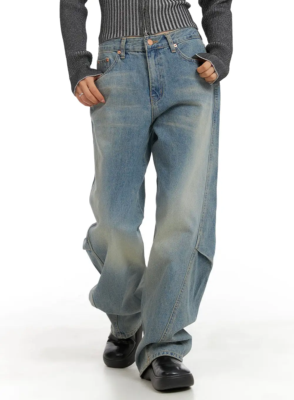 Washed Baggy Jeans CA404